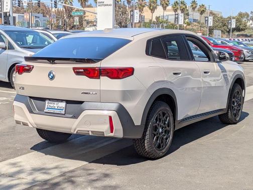 Dune 2026 BMW X2 xDrive28i