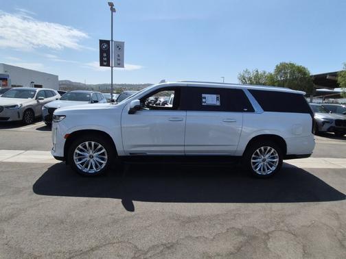 Crystal White Tricoat 2021 Cadillac Escalade ESV Luxury