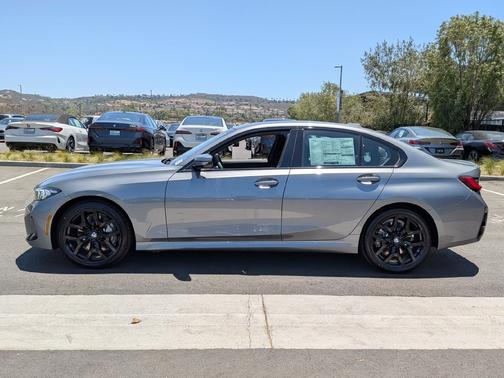 Skyscraper Grey Metallic 2026 BMW 330 i