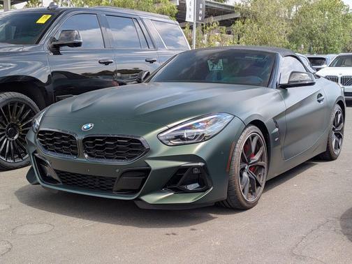 Frozen Deep Green Metallic 2025 BMW Z4 M40i