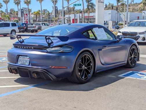 Gentian Blue Metallic 2022 Porsche 718 Cayman GT4