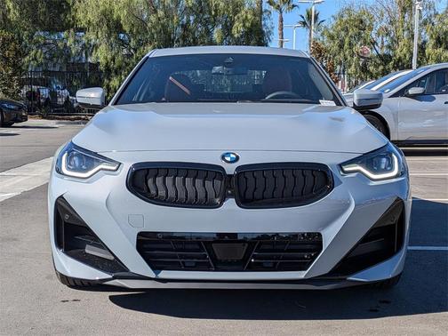 2026 BMW 230 i xDrive