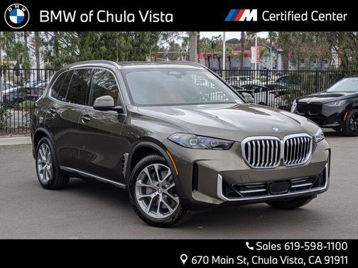 Manhattan Green Metallic 2026 BMW X5 PHEV xDrive50e
