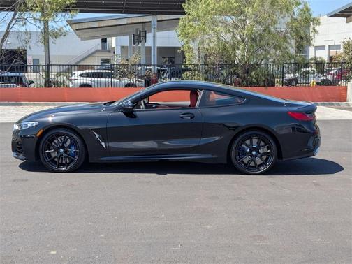 2026 BMW M850 i xDrive