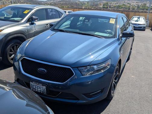 2018 Ford Taurus SHO