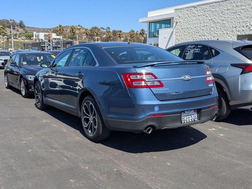 2018 Ford Taurus SHO