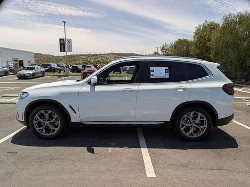 Alpine White 2024 BMW X3 sDrive30i