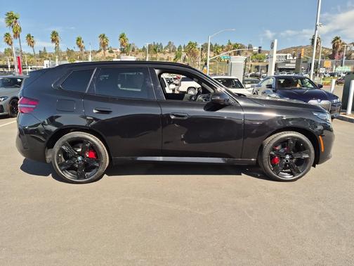 Black Sapphire Metallic 2026 BMW X3 30 xDrive