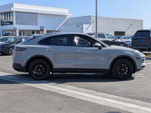 2021 Porsche Cayenne AWD