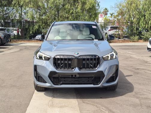 Storm Bay Metallic 2027 BMW X1 xDrive28i