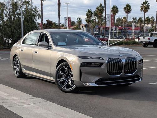 2025 BMW i7 eDrive50