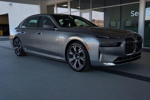 2025 BMW i7 eDrive50