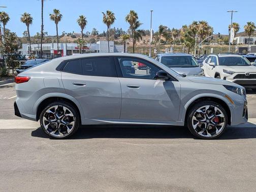 Gray Metallic 2026 BMW X2 xDrive28i