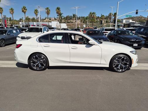 Alpine White 2026 BMW 330 i