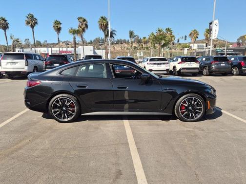 Black Sapphire Metallic 2027 BMW M440 M440i Gran Coupe