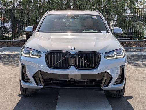 Brooklyn Gray Metallic 2024 BMW X3 sDrive30i