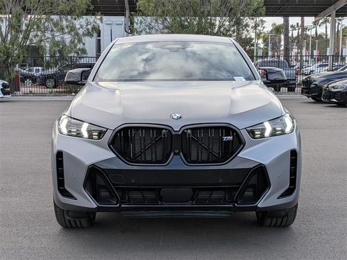 2026 BMW X6 M60i