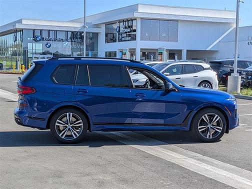 2026 BMW X7 M60i