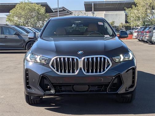 2026 BMW X6 xDrive40i