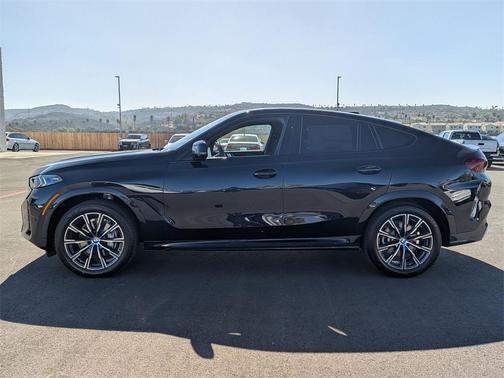 2026 BMW X6 xDrive40i