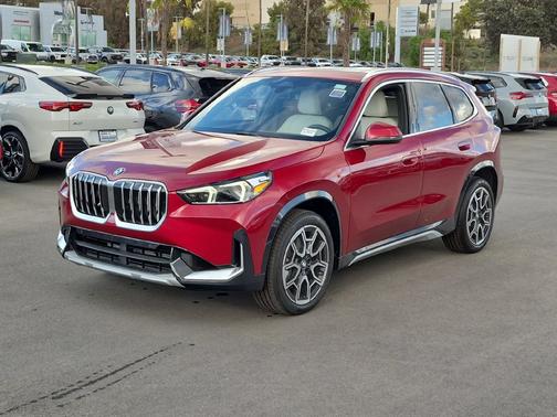 Vegas Red Metallic 2026 BMW X1 xDrive28i