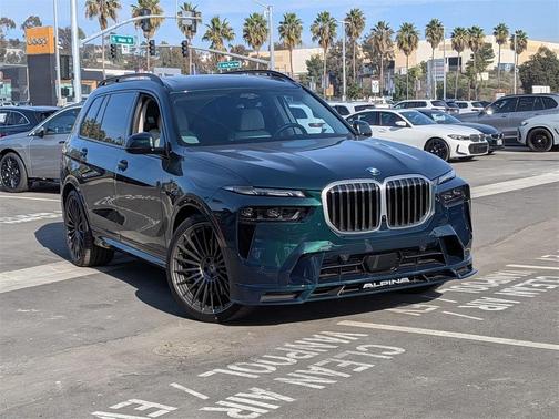 2025 BMW ALPINA XB7 Base