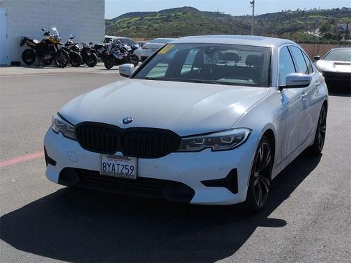 2021 BMW 330 i