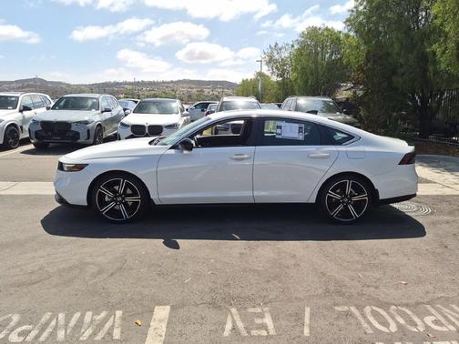 White 2024 Honda Accord Hybrid Sport