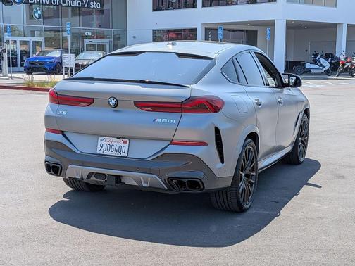 Metallic 2024 BMW X6 M60i