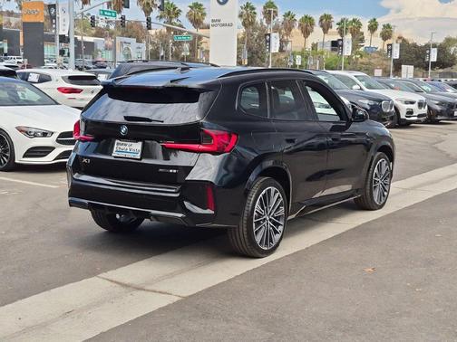Black Sapphire Metallic 2026 BMW X1 xDrive28i
