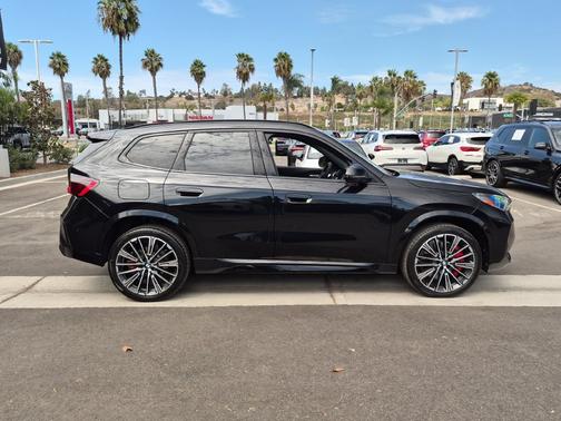 Black Sapphire Metallic 2026 BMW X1 xDrive28i