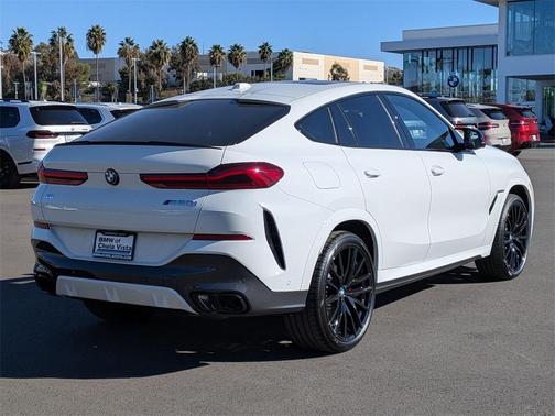 2026 BMW X6 M60i