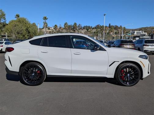 2026 BMW X6 M60i