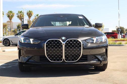 Black Sapphire Metallic 2026 BMW 430 i
