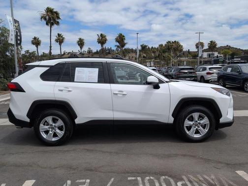 Super White 2021 Toyota RAV4 XLE