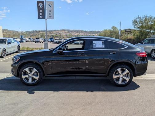 2017 Mercedes-Benz GLC 300 4MATIC Coupe
