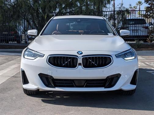 2026 BMW 230 i xDrive