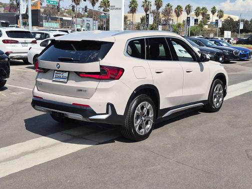 Dune 2026 BMW X1 xDrive28i