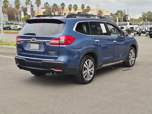 Abyss Blue Pearl 2021 Subaru Ascent Touring