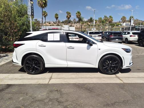 Ultra White 2023 Lexus RX 500h Base