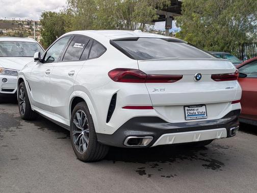 Alpine White 2026 BMW X6 xDrive40i
