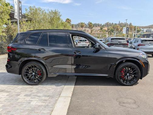 Black Sapphire Metallic 2026 BMW X5 sDrive40i