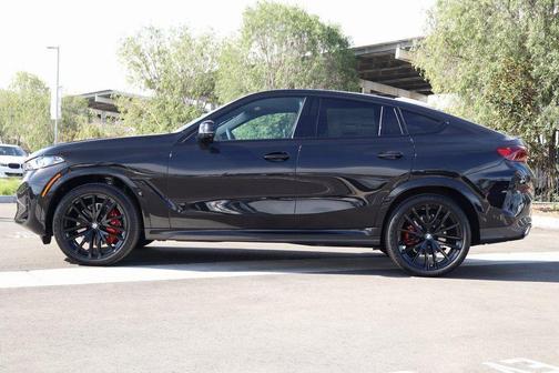 2026 BMW X6 xDrive40i