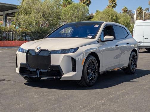 2026 BMW iX xDrive60
