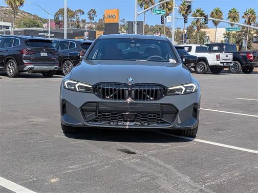 2025 BMW 330 i