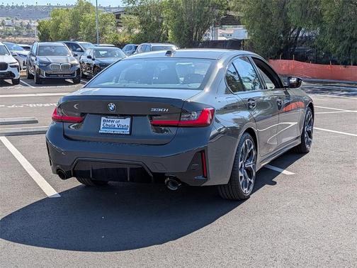 2025 BMW 330 i