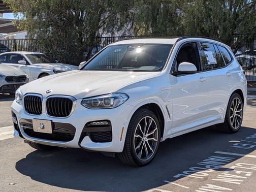 Alpine White 2021 BMW X3 PHEV xDrive30e