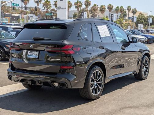 Black Sapphire Metallic 2024 BMW X5 sDrive40i