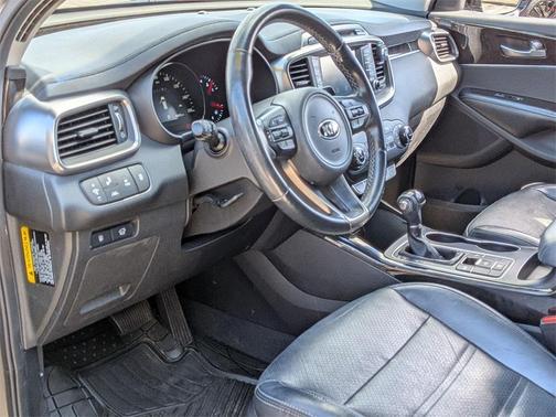 2018 Kia Sorento EX