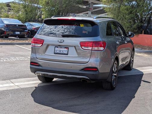 2018 Kia Sorento EX